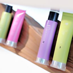 夏季美容護(hù)膚 溫馨Tips：為你送上清爽舒適的夏日呵護(hù)！